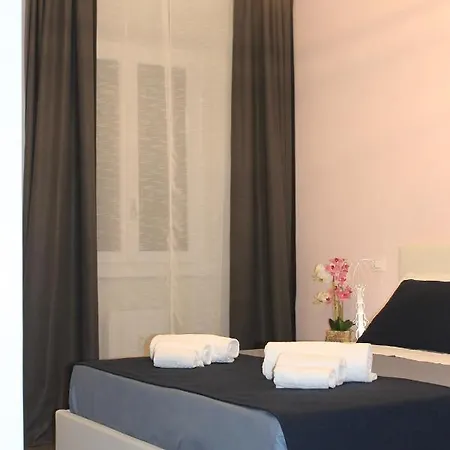 Little Rose Haven Roma